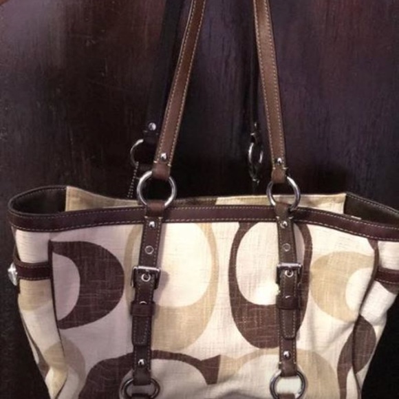 Authentic Coach bag ✨ - Picture 4 of 7